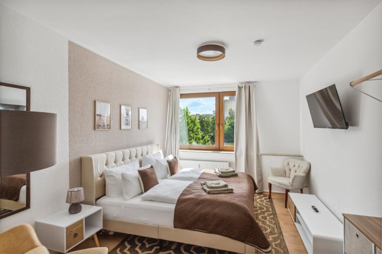 Charysma - Weserufer, Stylish, Schlafzimmer Mit Smart-Tv, 2 Parkplaetze Hamelin Esterno foto