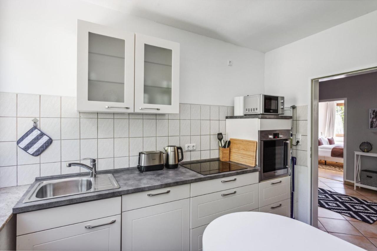 Charysma - Weserufer, Stylish, Schlafzimmer Mit Smart-Tv, 2 Parkplaetze Hamelin Esterno foto